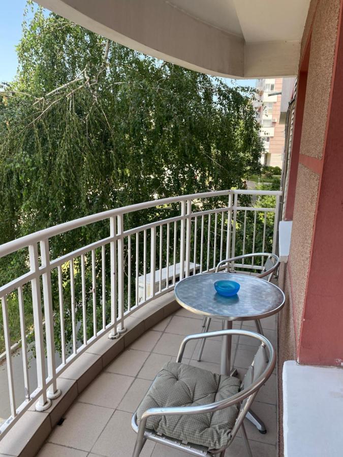 Hill Apartment Belgrado Esterno foto